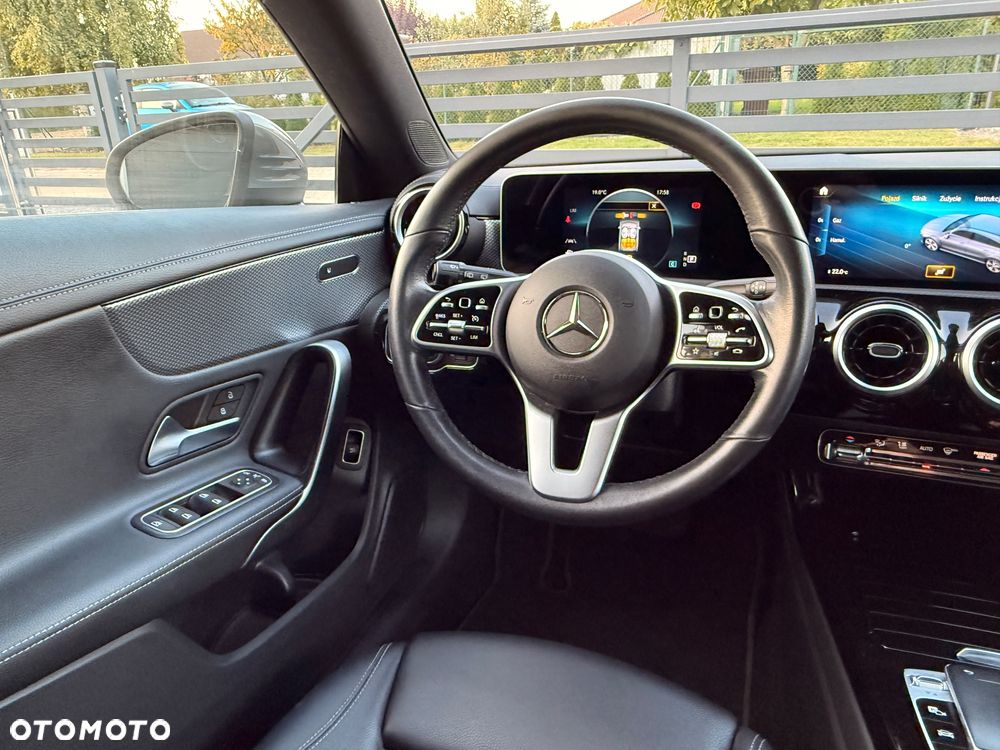 Mercedes-Benz CLA 220 d Progressive 8G-DCT - 9