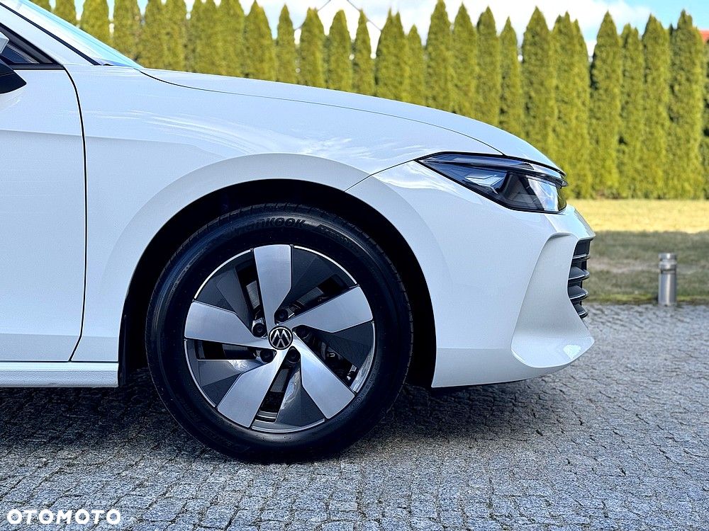 Volkswagen Passat - 8