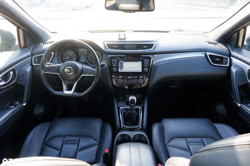 Nissan Qashqai 1.6 DIG-T N-Connecta - 28