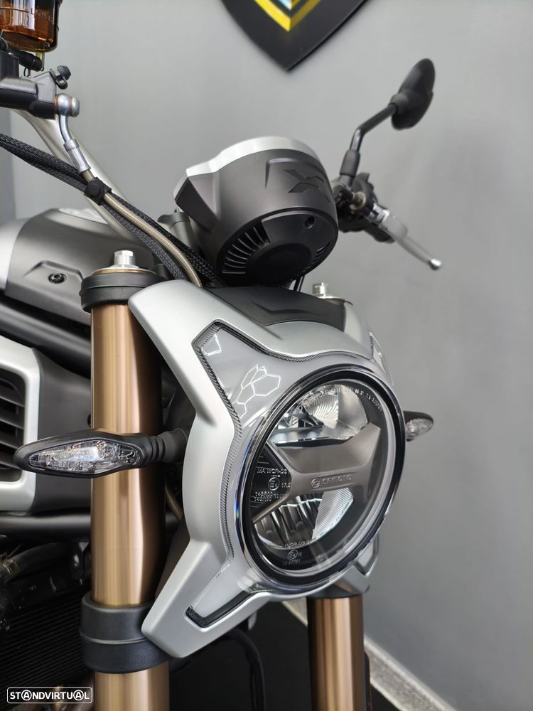 CF Moto 700CL-X Heritage Abs - 10