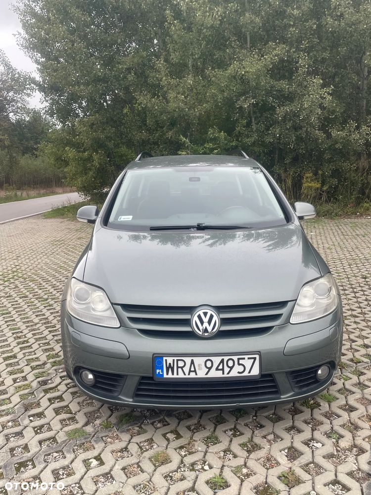 Volkswagen Golf Plus 2.0 TDI Comfortline - 8