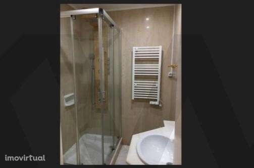 Cascais Apartamento T3 Renovado para arrendamento, Último Piso, Vista - Grande imagem: 4/8