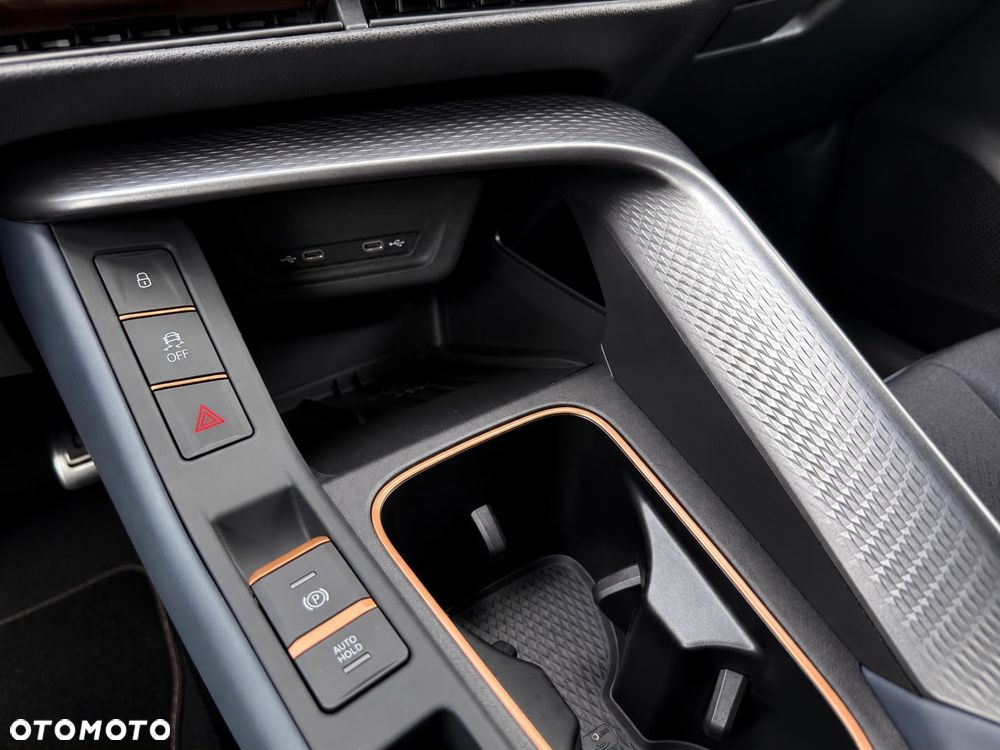 Cupra Terramar 2.0 TSI 4Drive DSG VZ - 32