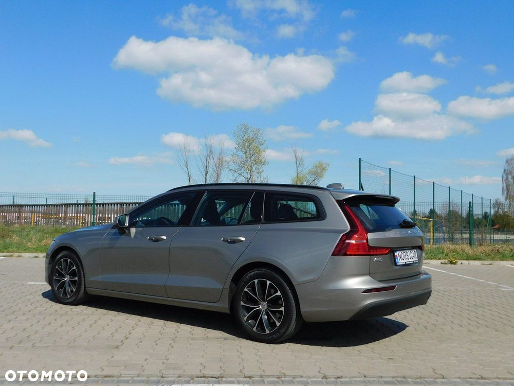 Volvo V60 D3 Momentum Pro - 3
