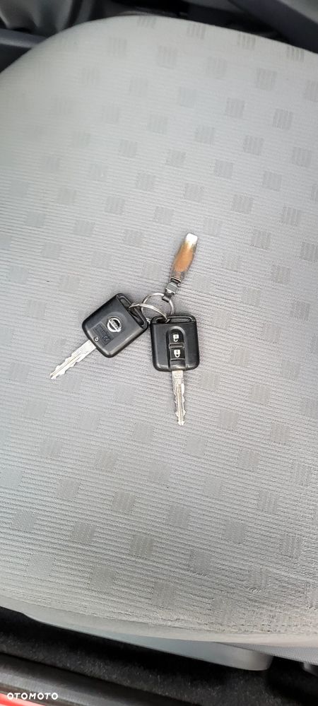 Nissan Micra 1.2 Visia + - 11