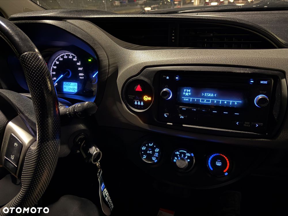 Toyota Yaris 1.0 Active - 4