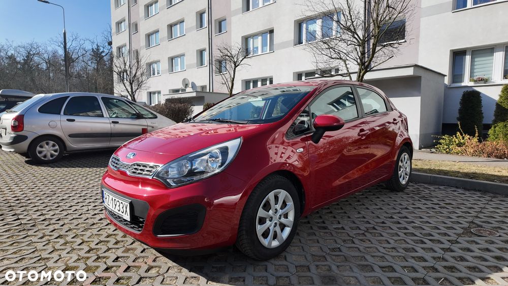 Kia Rio 1.1 crdi M - 1