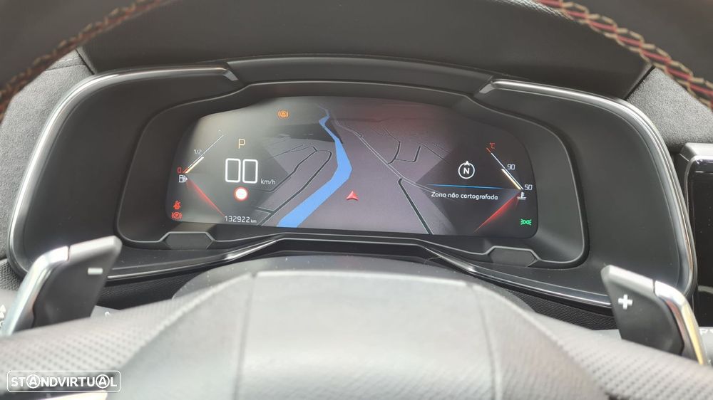 DS DS7 Crossback - 17