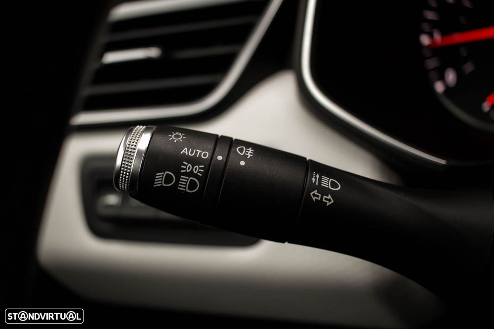 Renault Clio 1.0 TCe Limited - 21