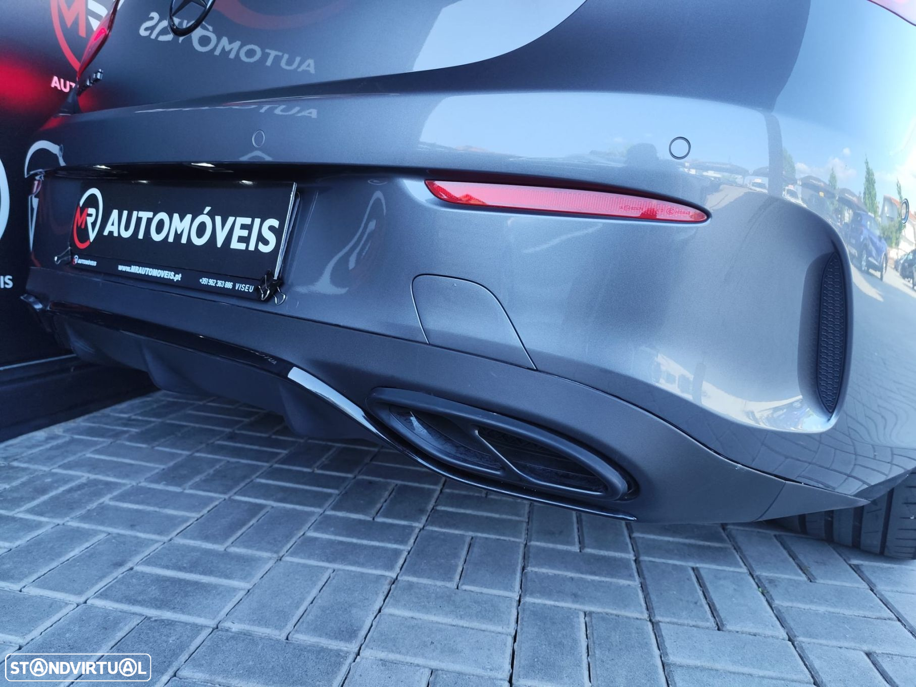 Mercedes-Benz E 220 d AMG Line - 46