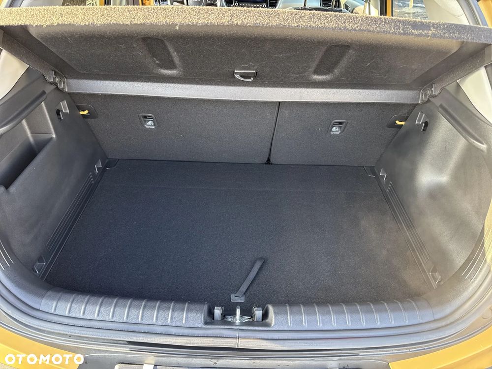 Kia Stonic 1.0 T-GDI L Business Line DCT - 17