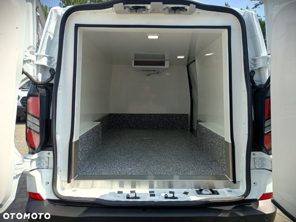 Ford Transit Custom - 11
