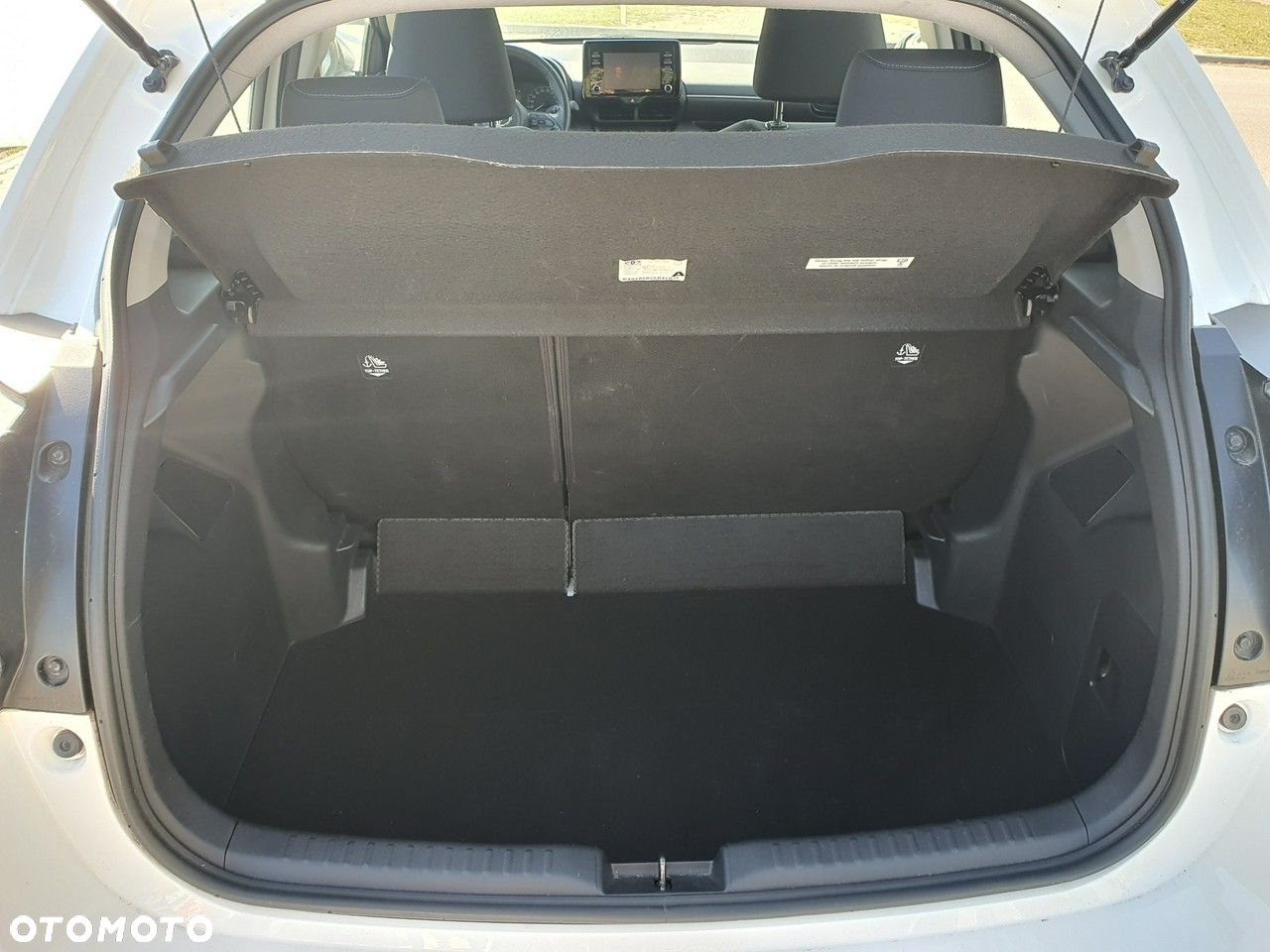 Toyota Yaris - 14