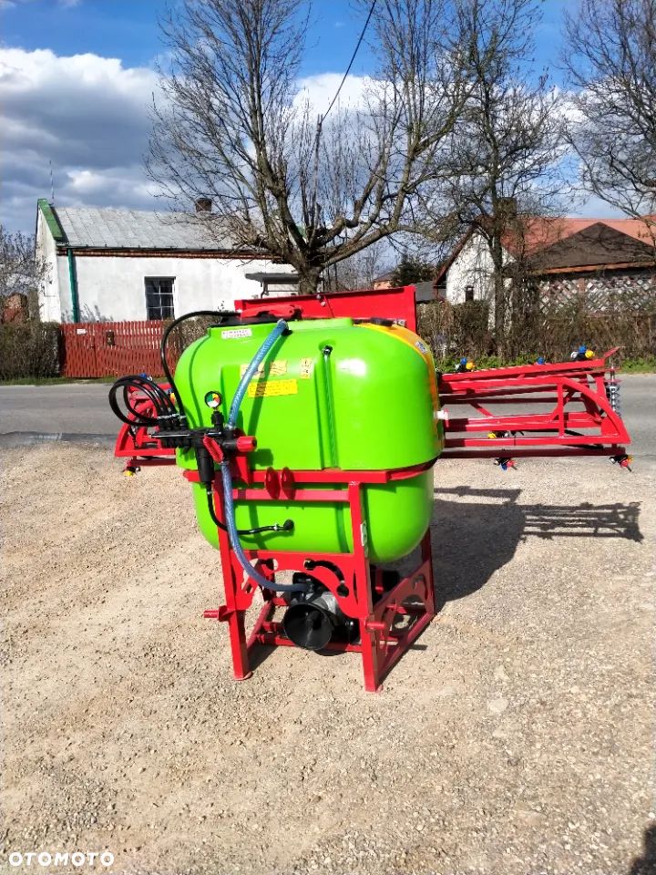 SOKÓŁ Opryskiwacz polowy 200/400/600/800l  DEMAROL potrójna oprawa rozpylaczy/zawór - 7