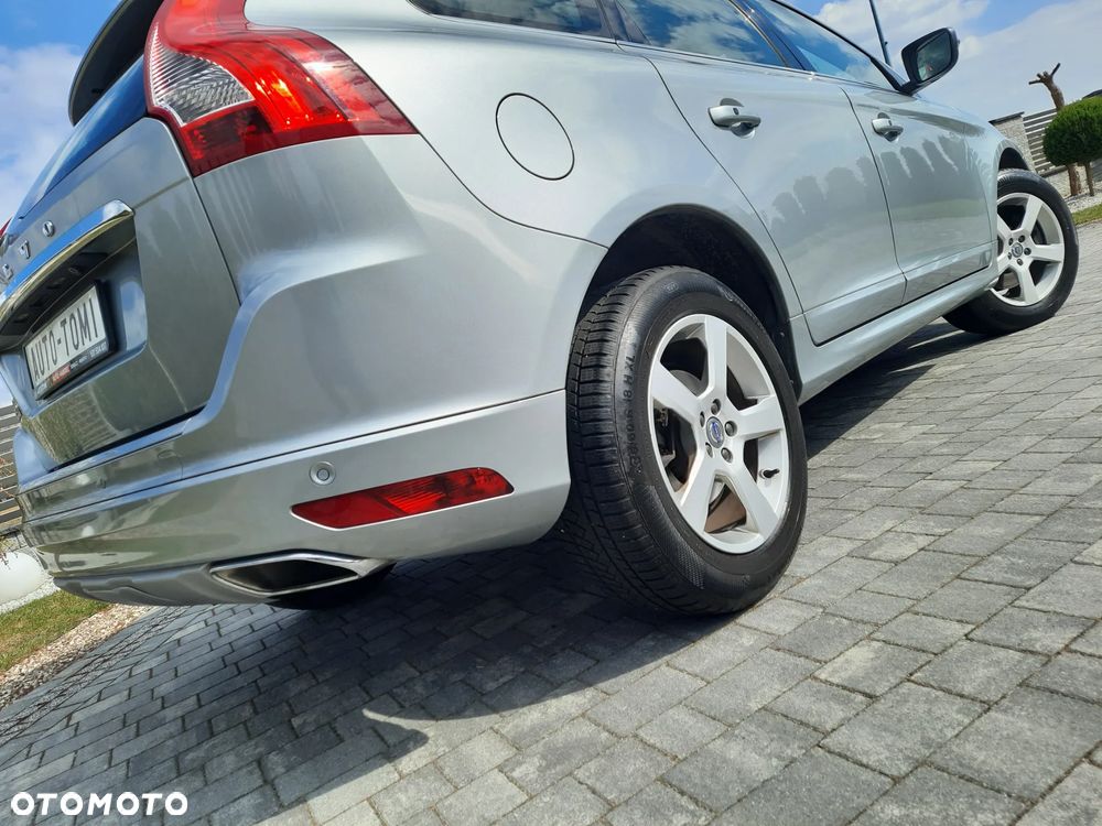 Volvo XC 60 D4 Geartronic Inscription - 32