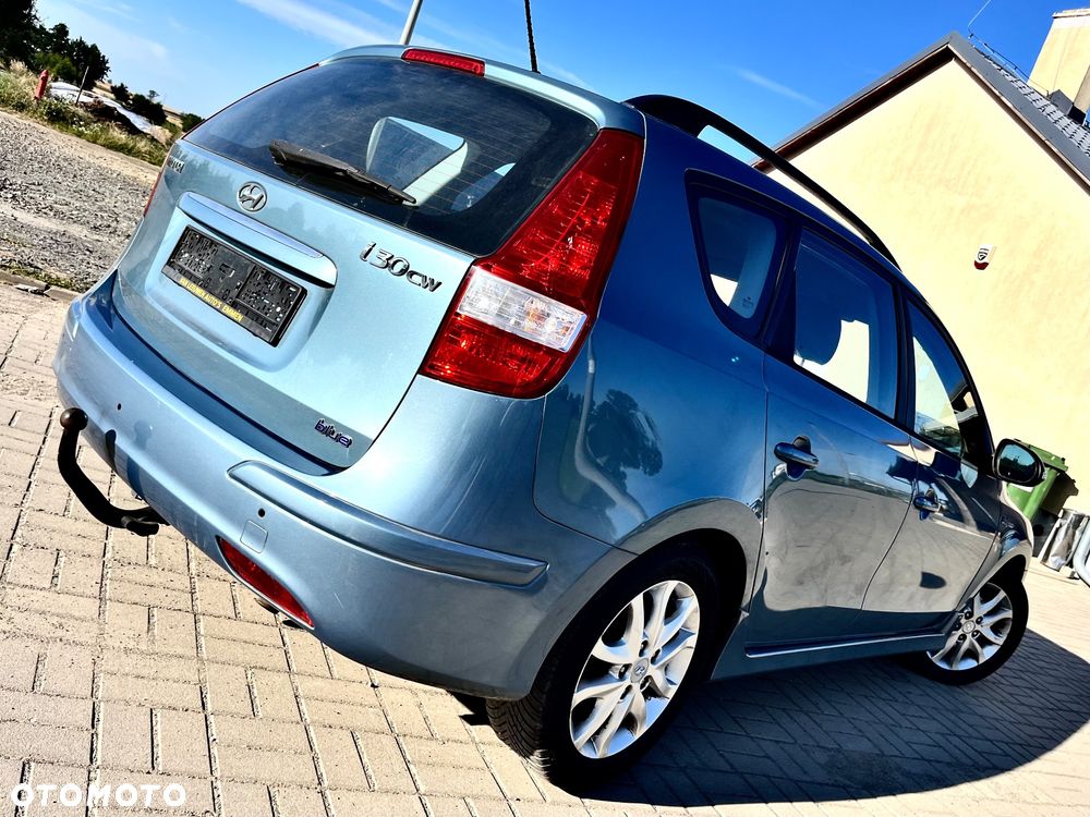 Hyundai i30 i30cw 1.4 FIFA WM Edition - 4