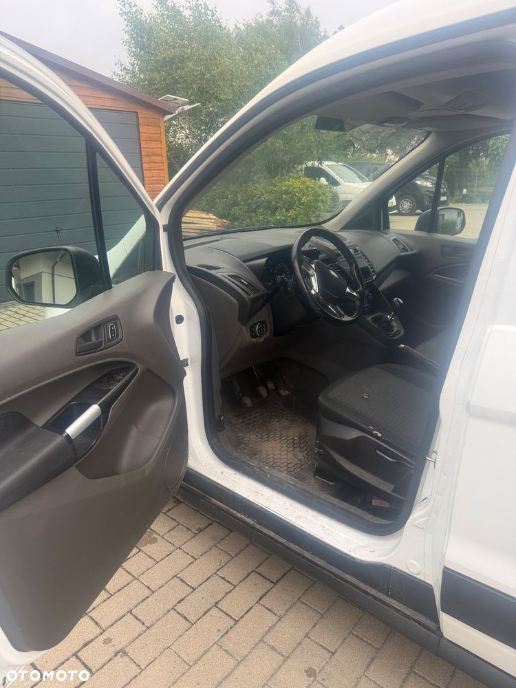 Ford Transit Connect - 9