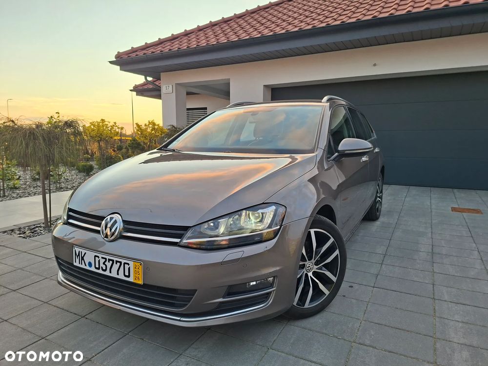 Volkswagen Golf 1.4 TSI BMT Highline - 1