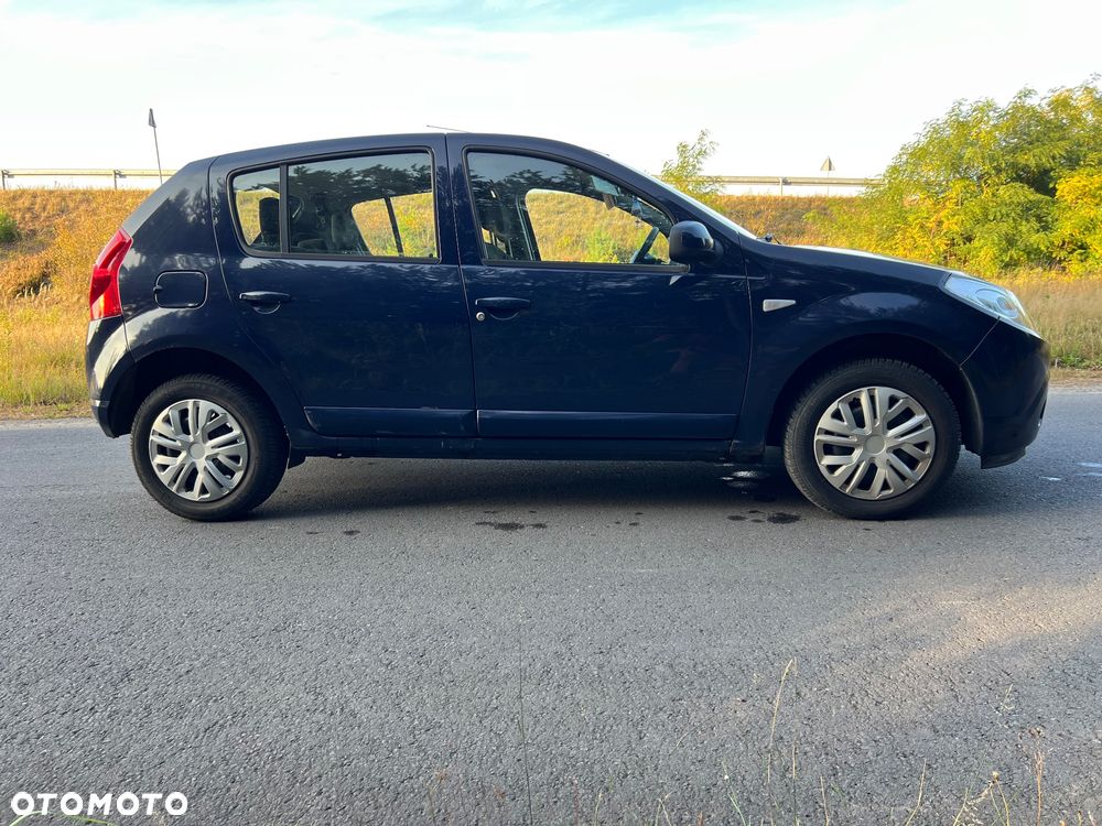 Dacia Sandero - 7
