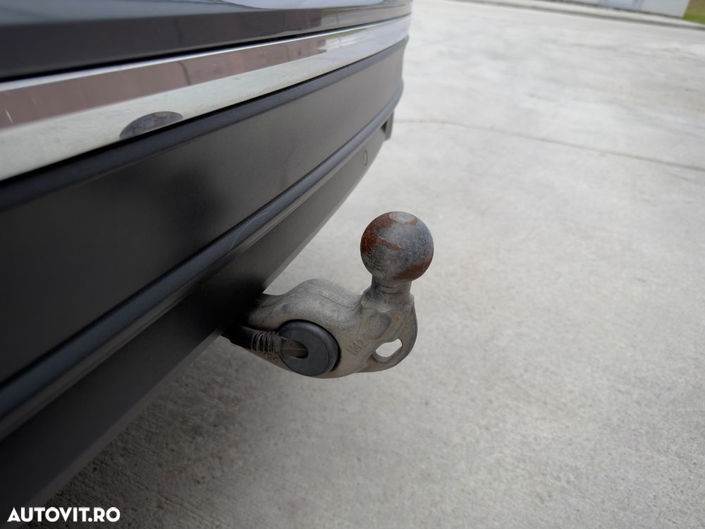 Volkswagen Tiguan 2.0 TDI SCR DSG IQ.DRIVE - 11