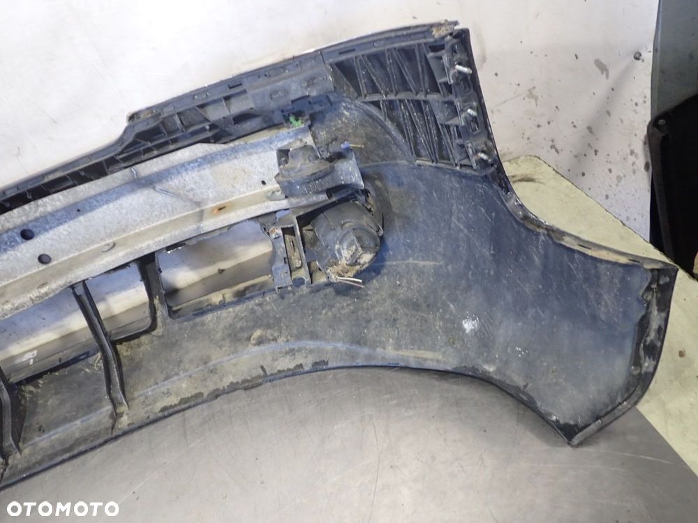 ZDERZAK PRZÓD AUDI A6 C5 2.5 - 22