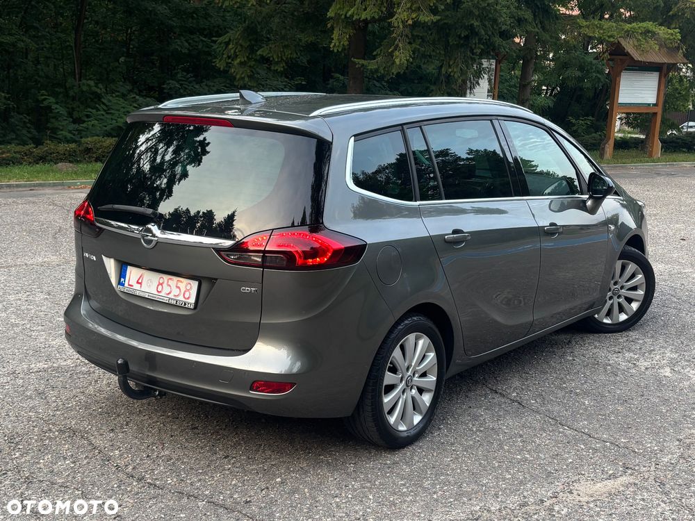 Opel Zafira - 26