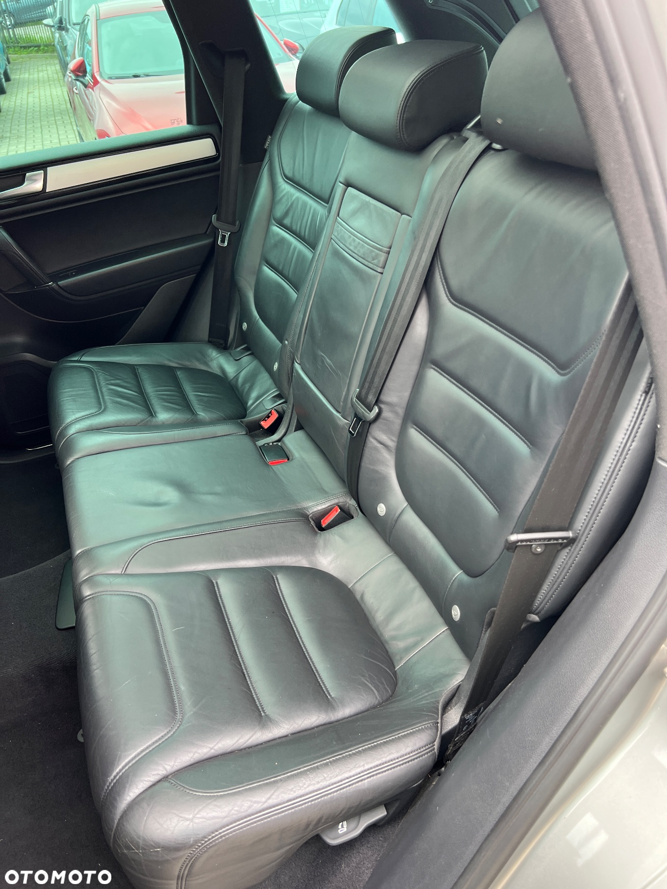 Volkswagen Touareg 3.0 Hybrid 4Motion Automatik - 21