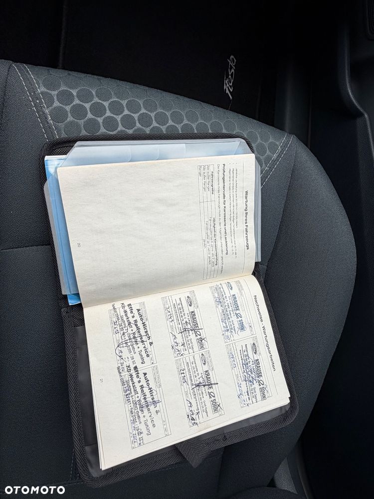 Ford Fiesta 1.25 SYNC Edition - 10