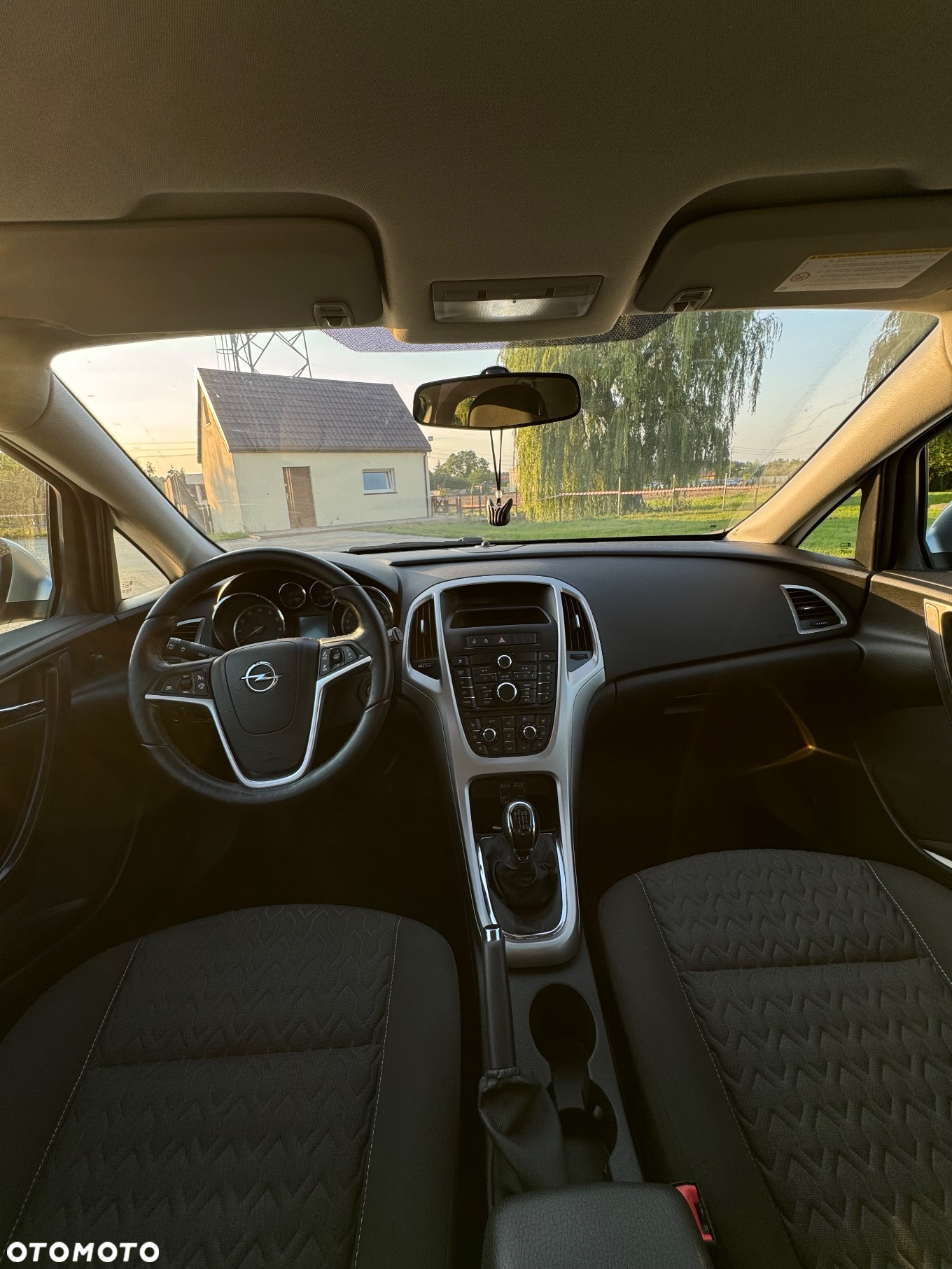 Opel Astra IV 1.4 T Sport - 6