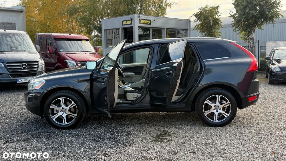 Volvo XC 60 D5 AWD Summum - 18