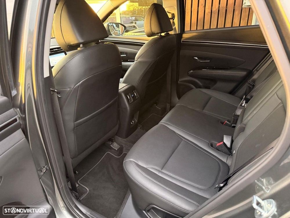 Hyundai Tucson 1.6 CRDi Vanguard - 29