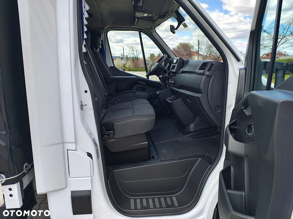 Opel Movano 10 palet * firanka - 30