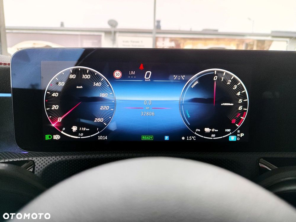 Mercedes-Benz CLA - 22