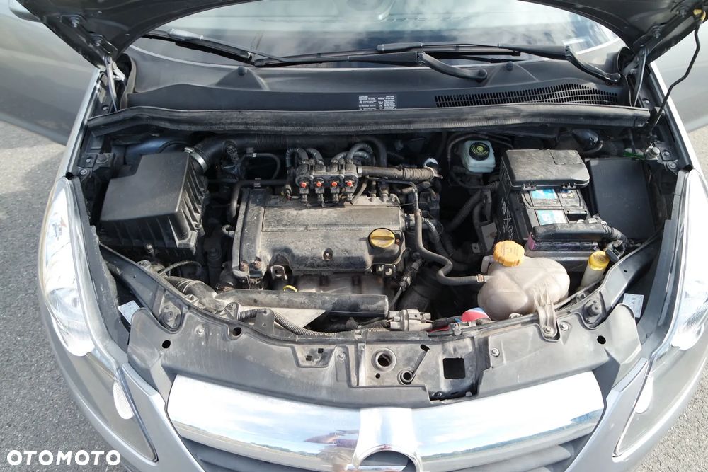Opel Corsa 1.2 16V - 15