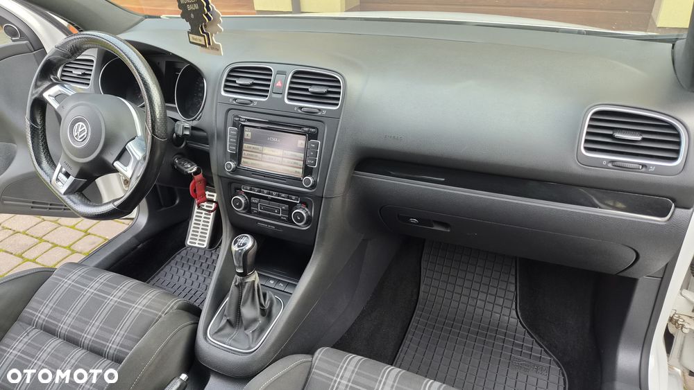 Volkswagen Golf 2.0 TDI DPF GTD - 25