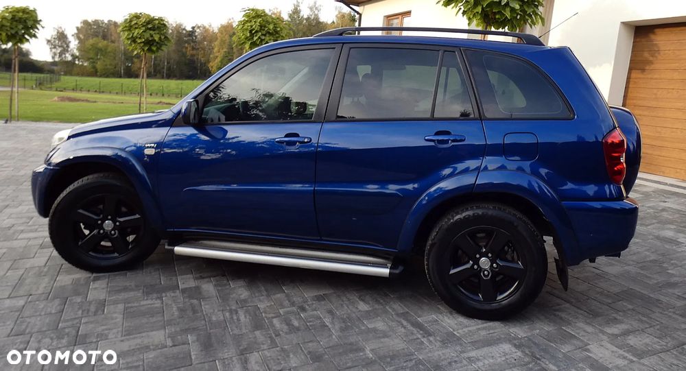 Toyota RAV4 - 26