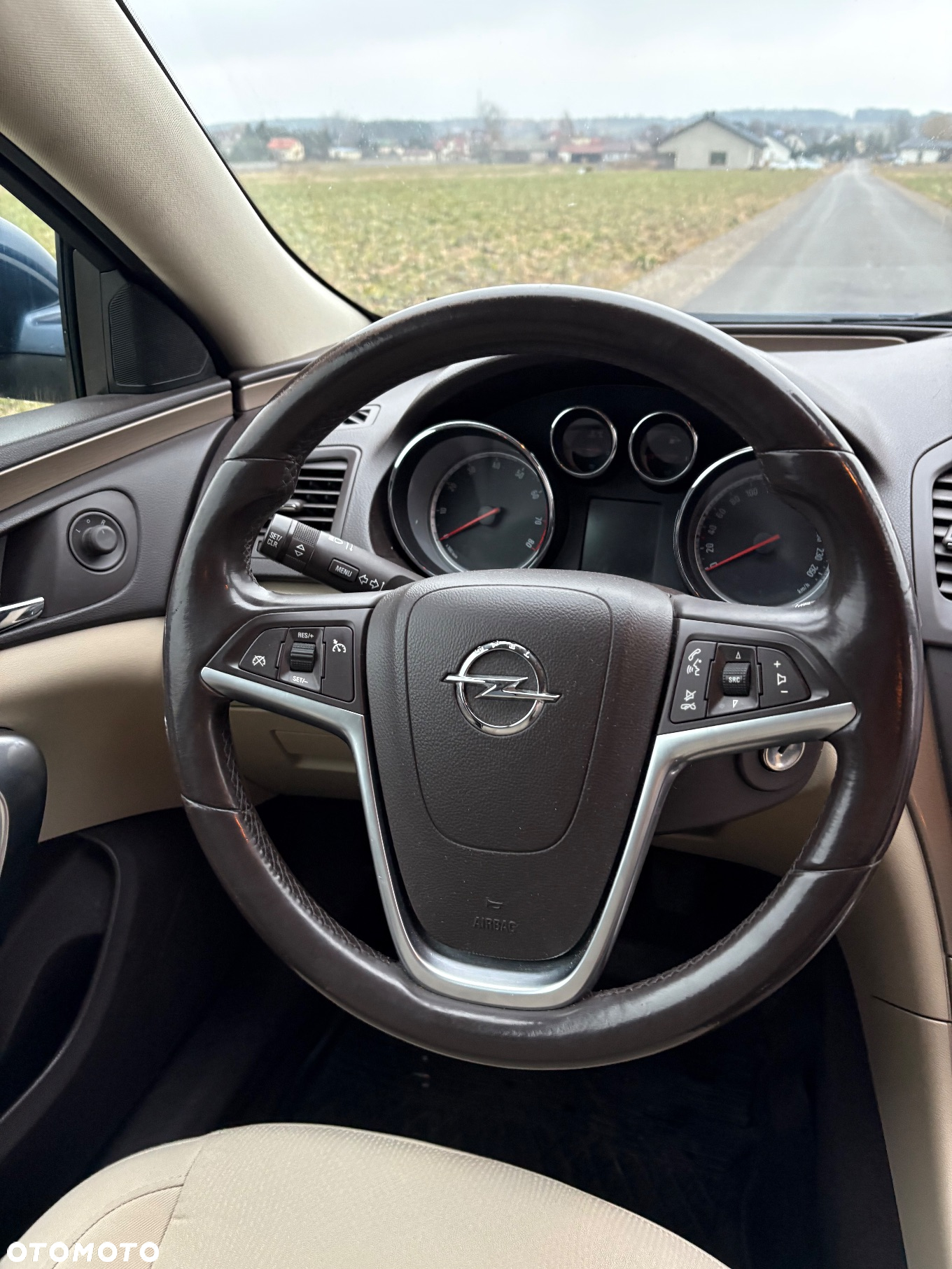 Opel Insignia - 22