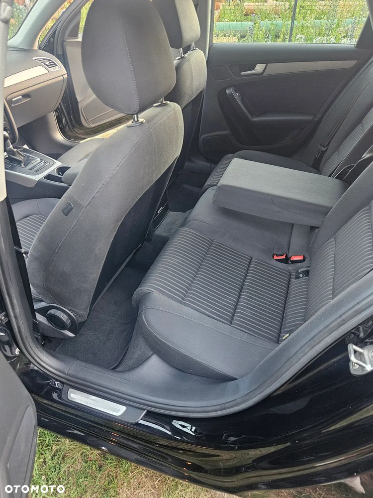 Audi A4 Avant 2.0 TDI DPF Ambiente - 39