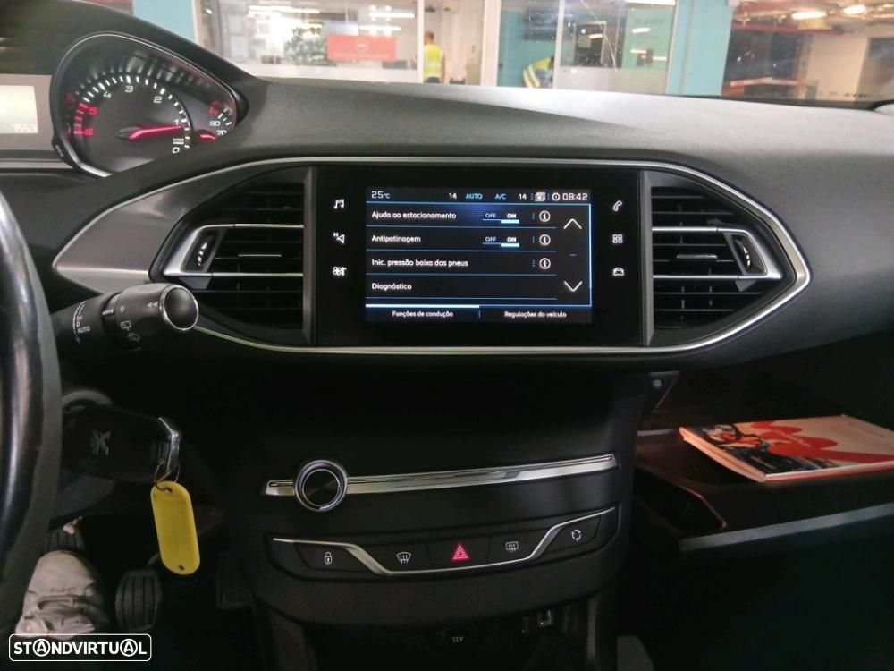 Peugeot 308 1.5 BlueHDi Style - 8