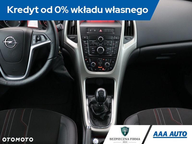 Opel Astra - 14