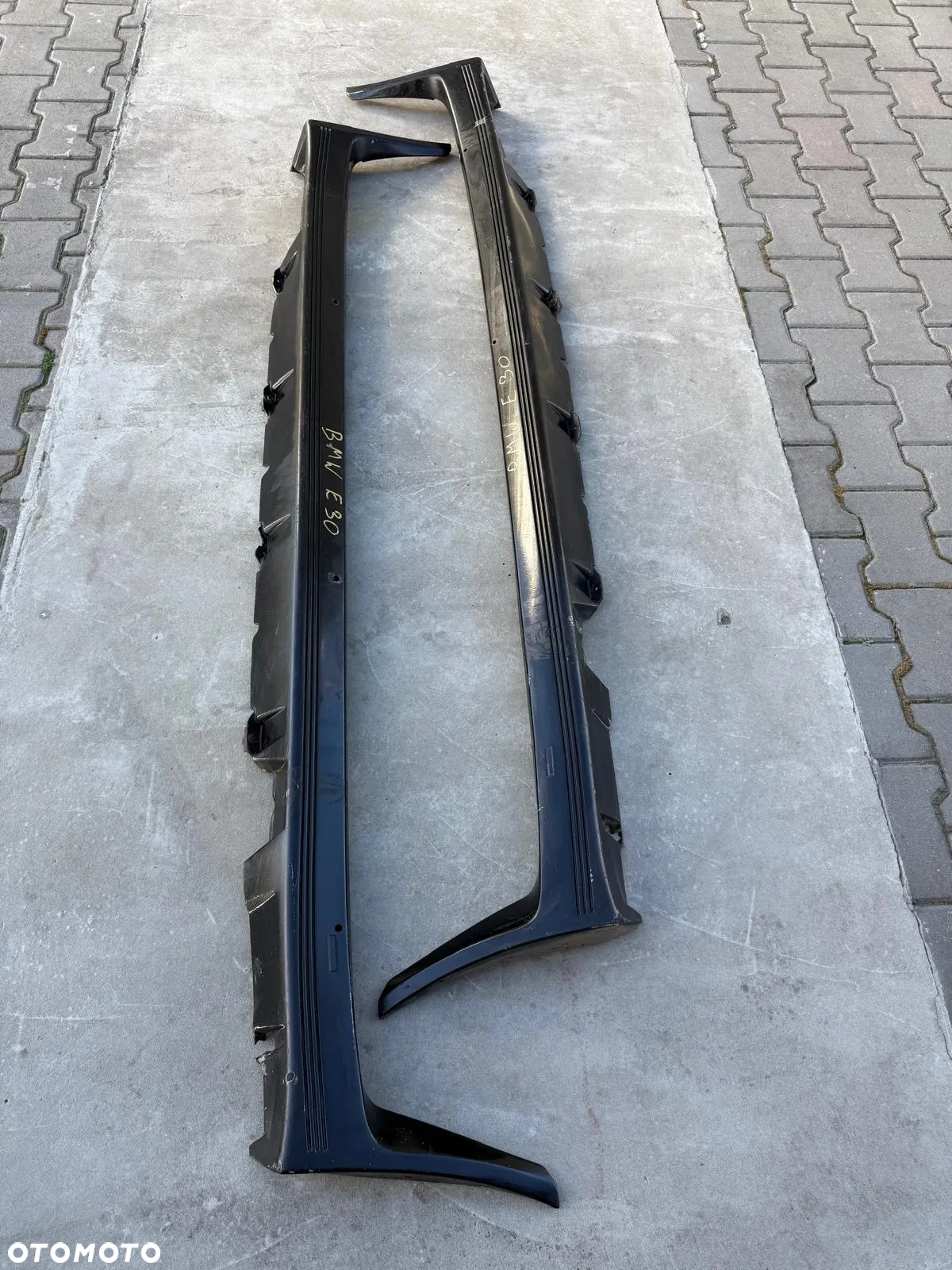 BMW 3 E30 COUPE NAKŁADKA PROGU M TECHNIK 1952331 1952332 - 5