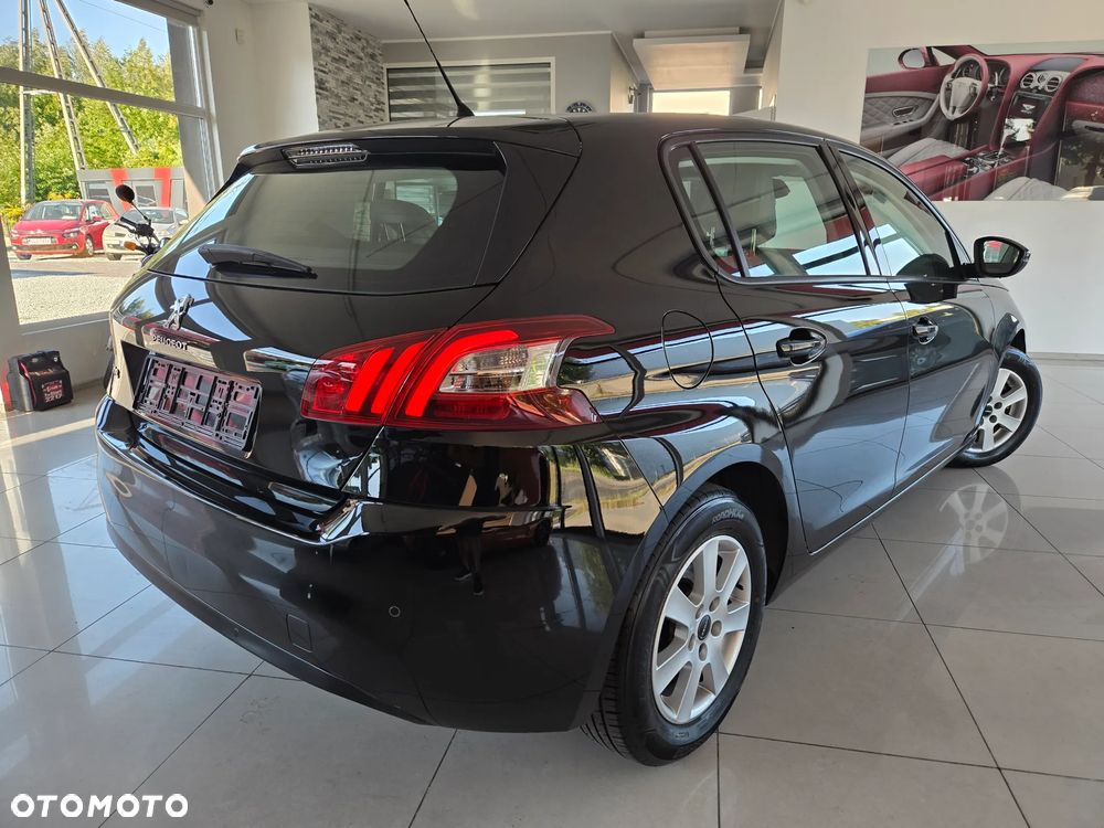 Peugeot 308 - 10