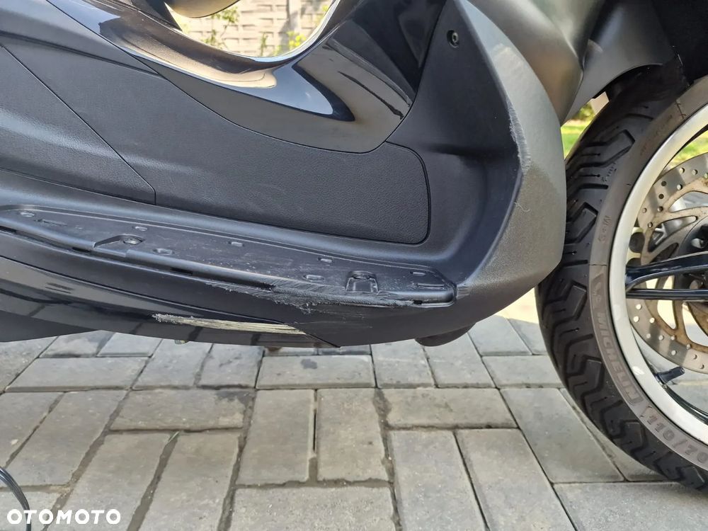 Piaggio Beverly - 23
