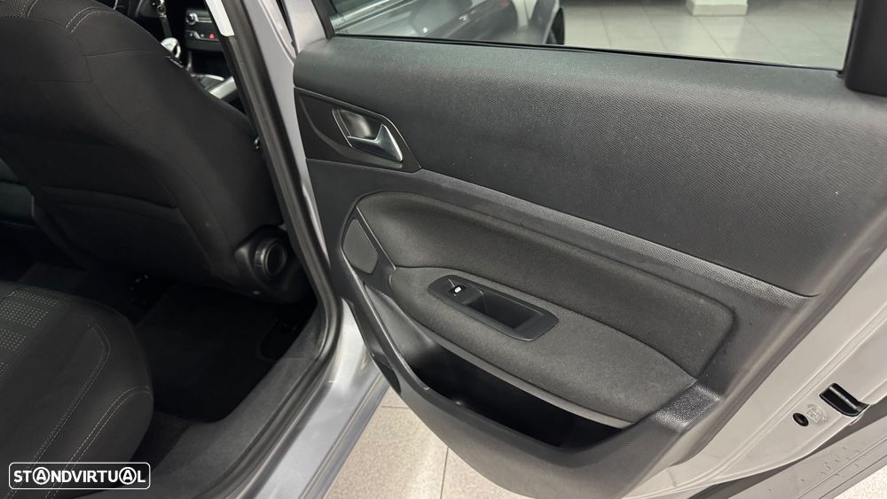 Peugeot 308 SW 1.6 BlueHDi Allure J17 - 34