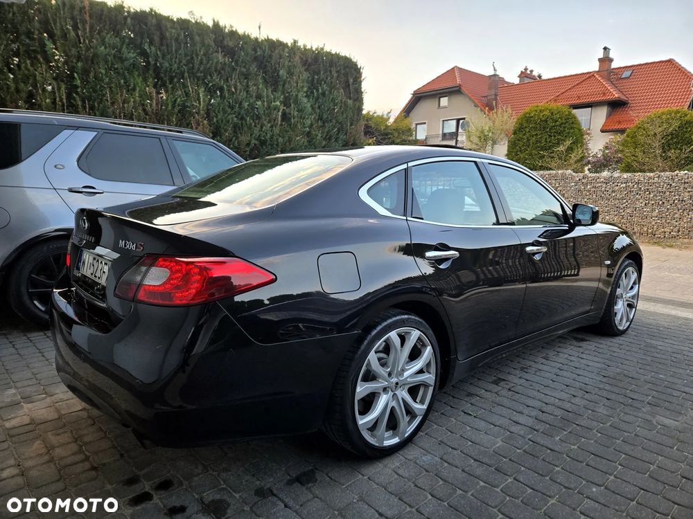 Infiniti M M30d S Premium - 4