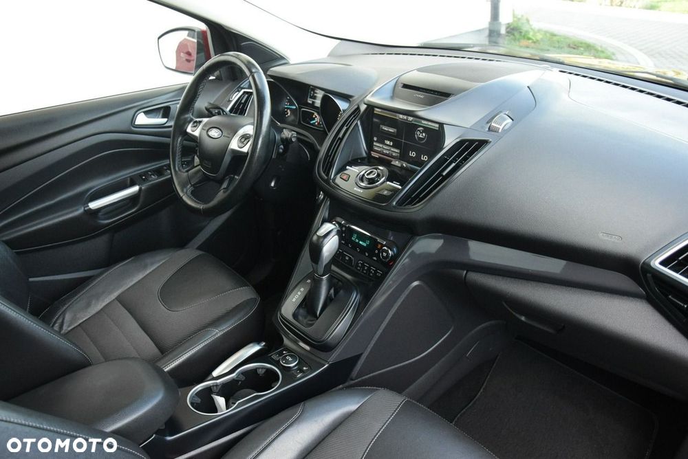 Ford Kuga 2.0 TDCi 4x4 Individual - 36