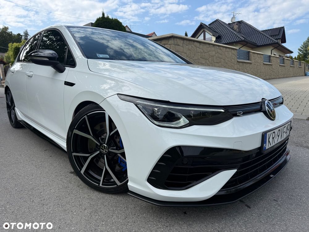 Volkswagen Golf - 34