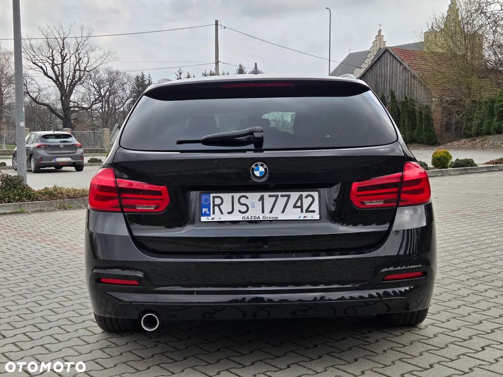 BMW Seria 3 318d - 9