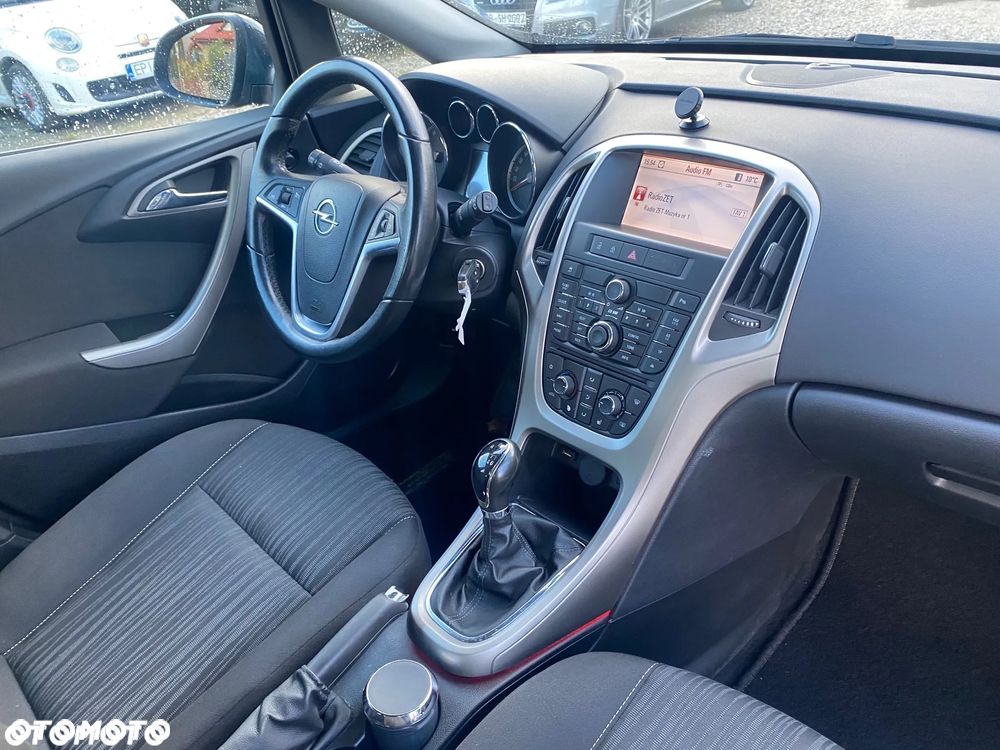 Opel Astra 1.4 Turbo Design Edition - 23