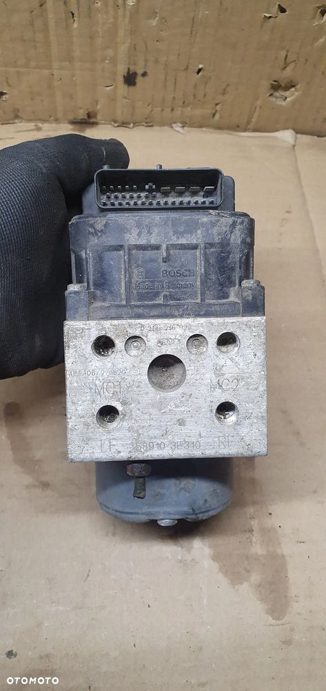 Pompa ABS sterownik Kia Sorento 58910-3E310 0273004660 - 2